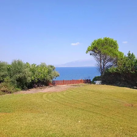 빌라 Niforeika Panorama *